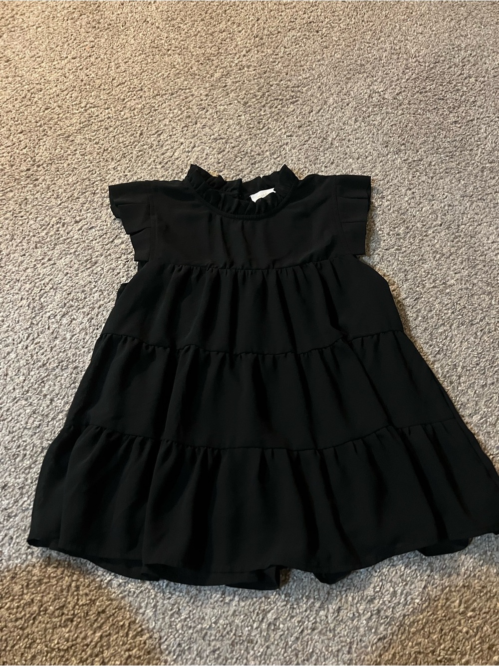 SHEIN Black Tiered Ruffle Sleeve Blouse